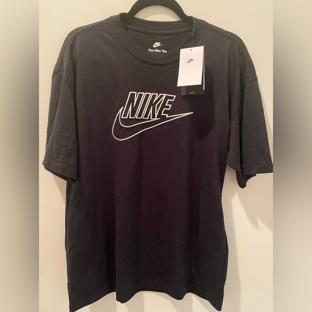 Nike Men's Black T-Shirt
